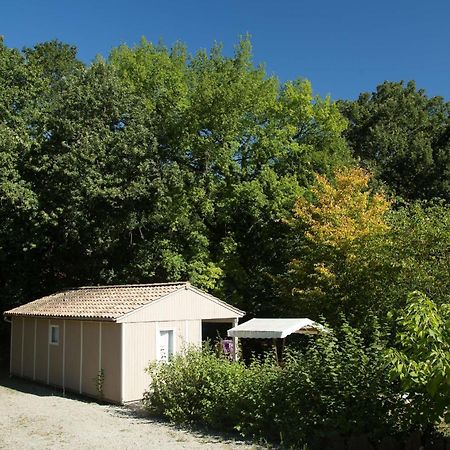 Camping La Serre Aigues-Vives  Esterno foto