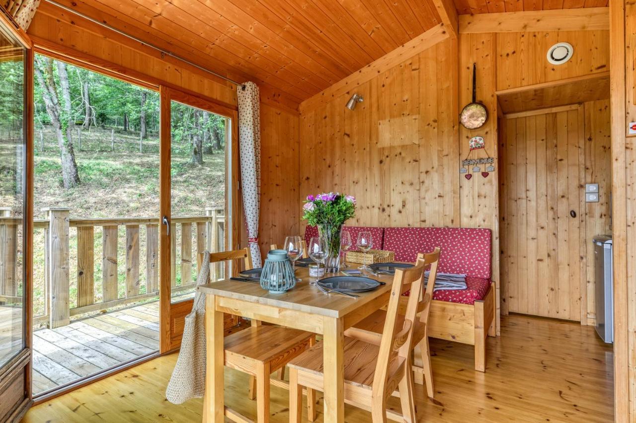 Camping La Serre Aigues-Vives  Esterno foto